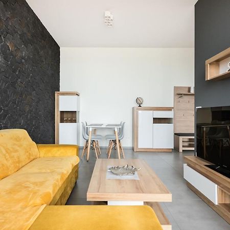 Metro Imielin 13Th Floor Apartment Warsaw Luaran gambar