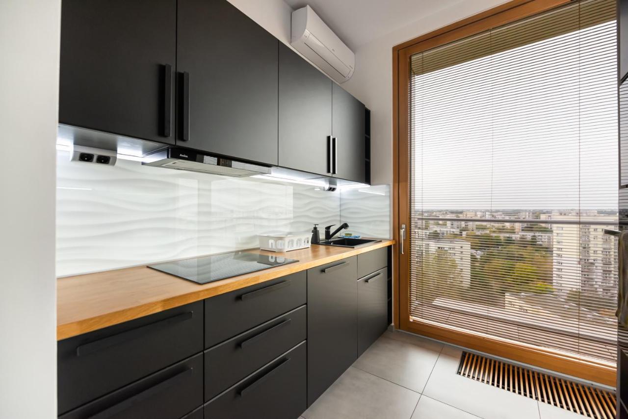 Metro Imielin 13Th Floor Apartment Warsaw Luaran gambar