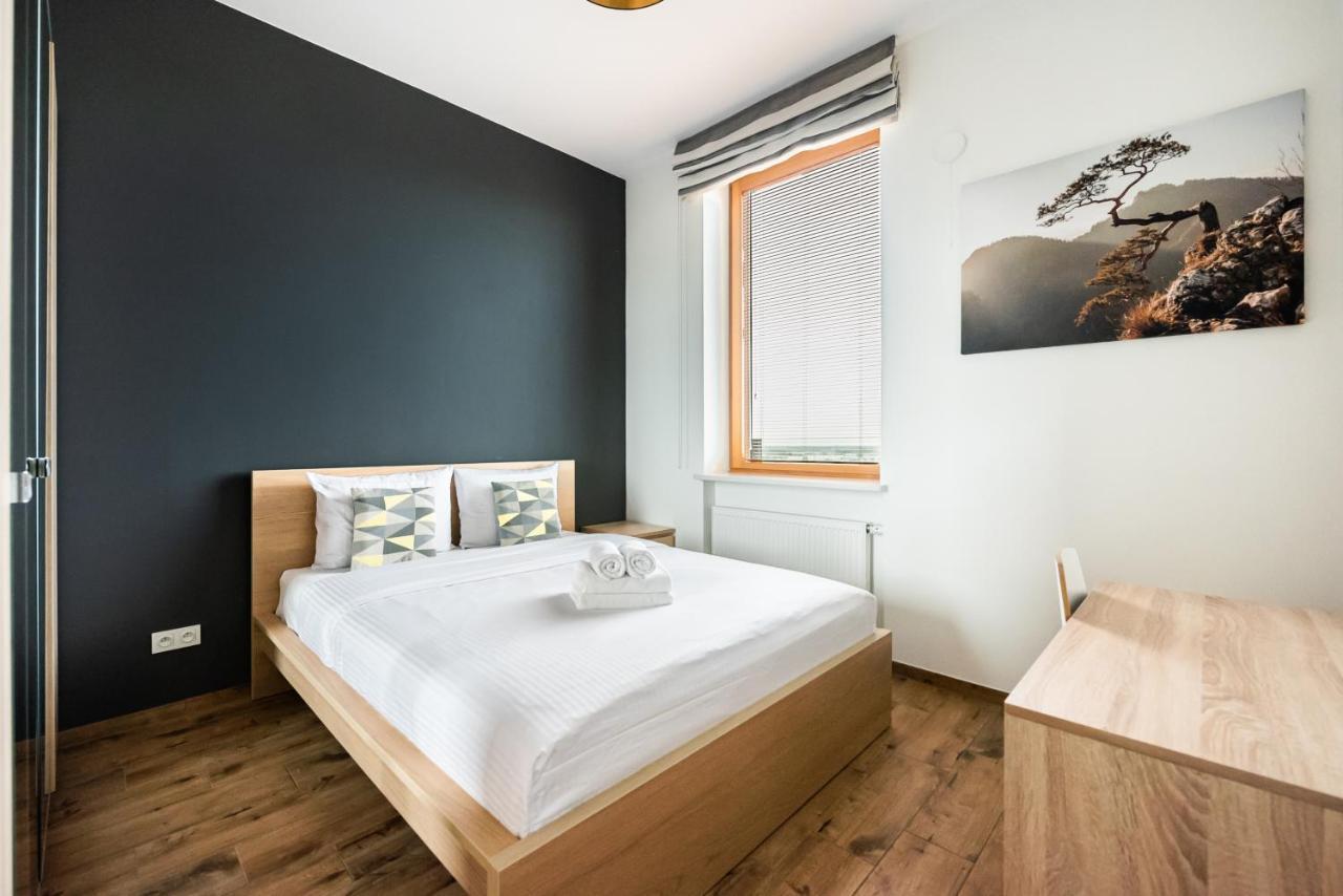 Metro Imielin 13Th Floor Apartment Warsaw Luaran gambar